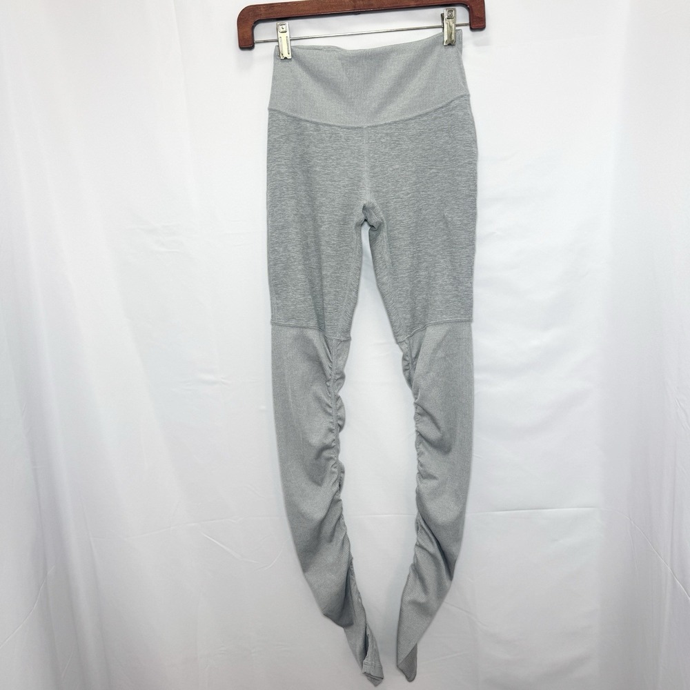 Alo Yoga Goddess Ruched Leggings XS Heather Gray Ribbed High Rise Ballet Studio - Picture 3 of 12